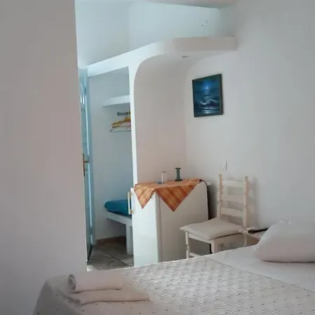 Hotel Dimitris Perissa (Santorini)