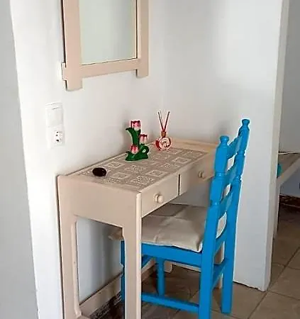 Dimitris 2*