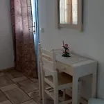 Dimitris 2* Perissa (Santorini)